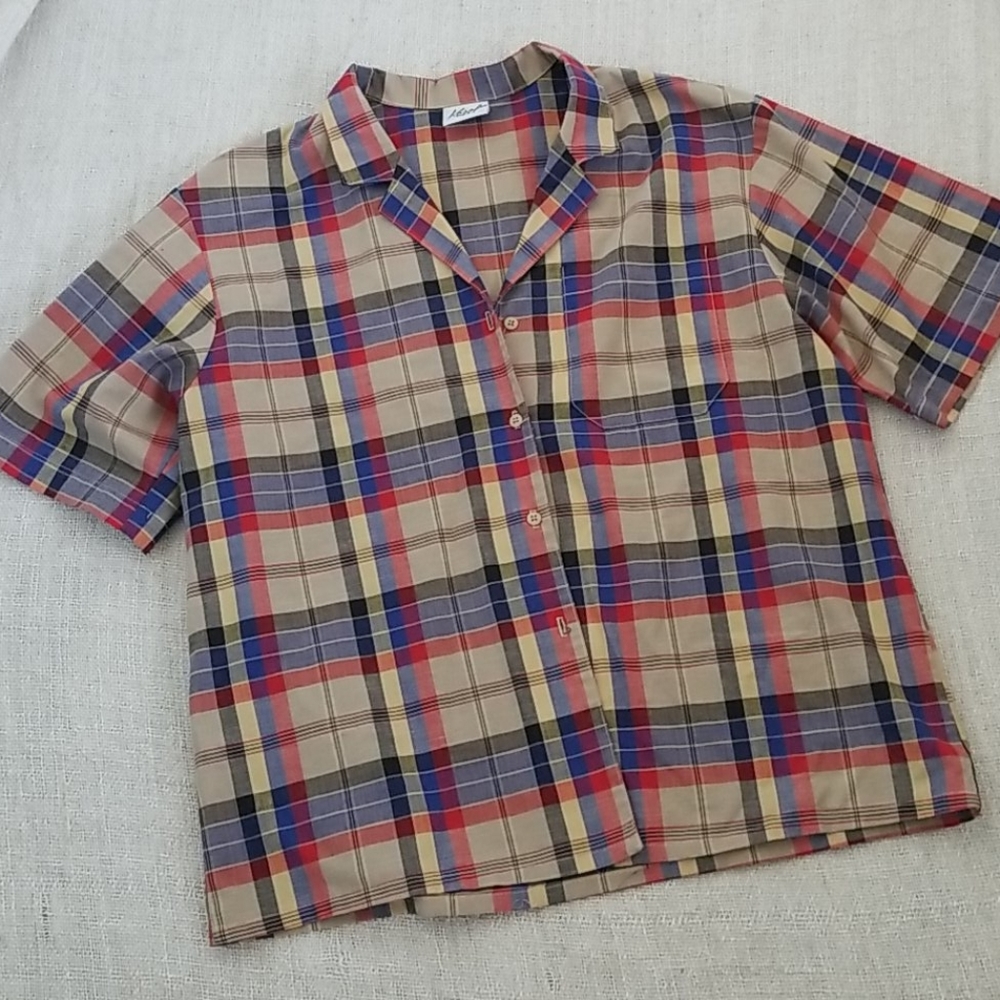 Koret Vintage Plaid Short Sleeve Button Up